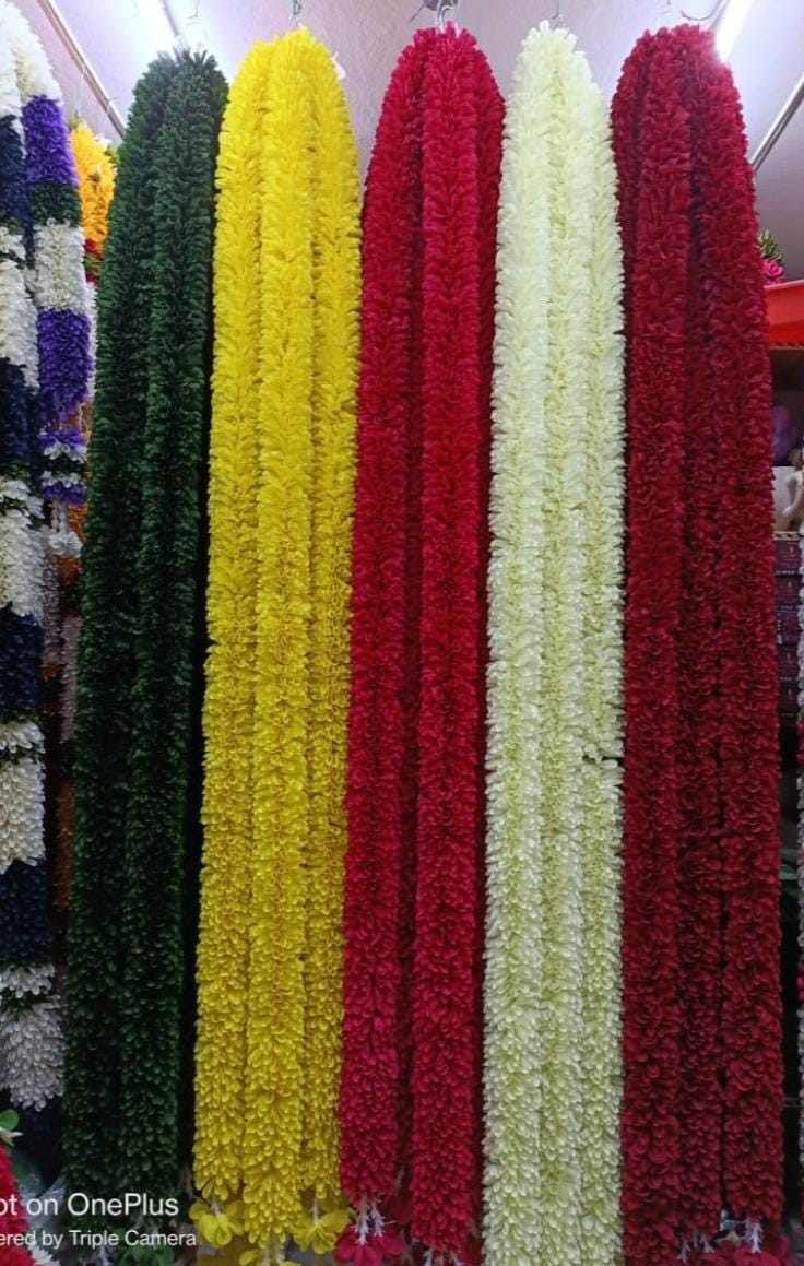 Artificial Garlands